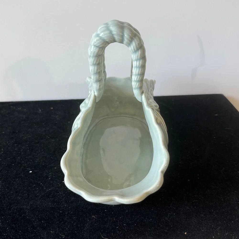 N/A charming ceramic